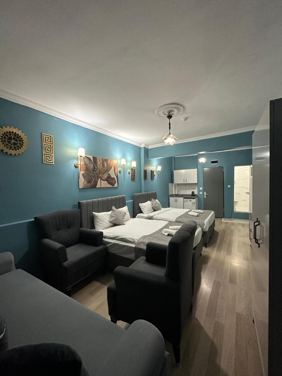 Aparthotel Ada *